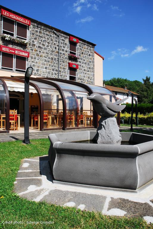 Les Hirondelles Hotell Orcines Exteriör bild