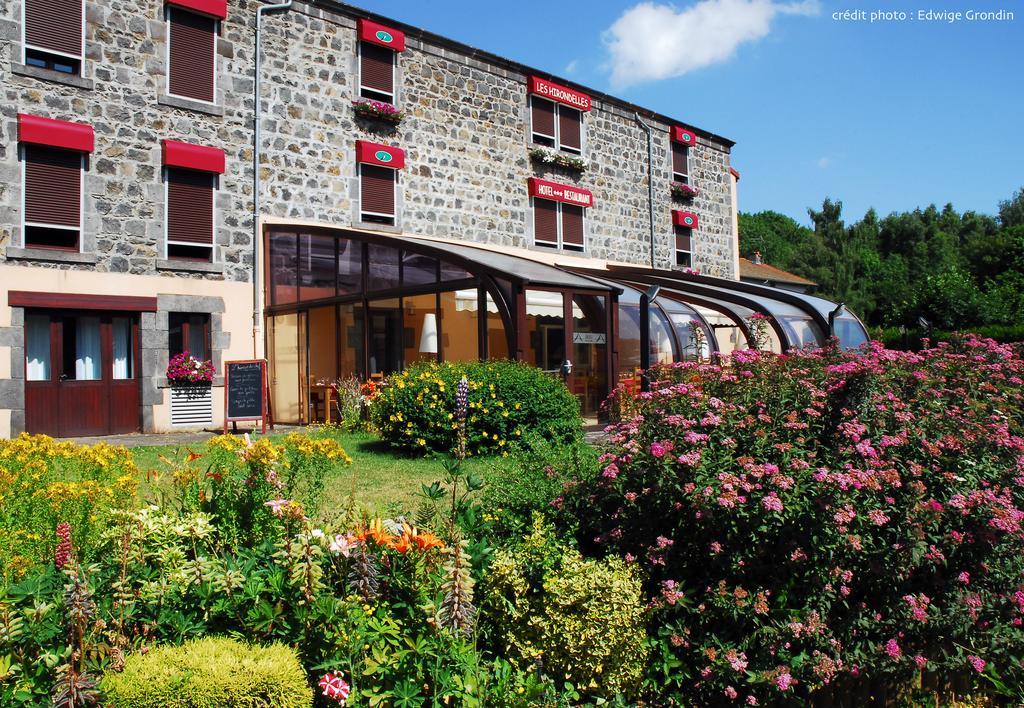 Les Hirondelles Hotell Orcines Exteriör bild